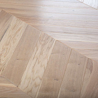 Паркет Елка Французская Lab Arte Chevron Дуб Рустик 2006 лак 700/610х90х15/3/ 45°