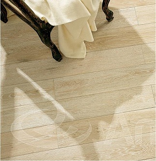 Массивная доска Amigo Дуб Мокко Браш Лак 120 / 127 мм