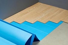 Лучшая подложка под ламинат и паркетную доску