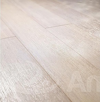 Массивная доска Amigo Бамбук Верона Hi-Tech click