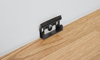 Крепление для плинтуса Meister 9010 00 001s