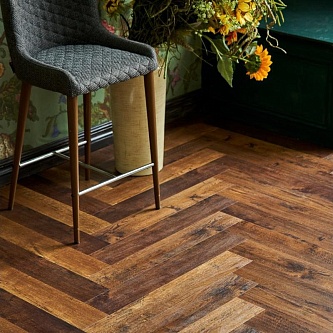 Виниловый пол Vinilam Parquet herringbone 6,5 мм. интегрированная подложка IS11155 Парижский Паркет