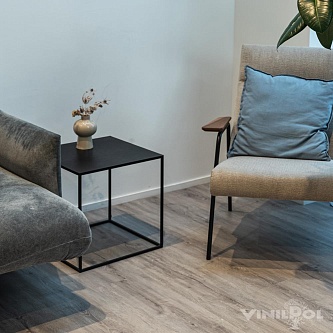 Виниловый пол Vinilam Vinipol Glue 2 мм. клеевая плитка 7897 -EIR Дуб Неаполь