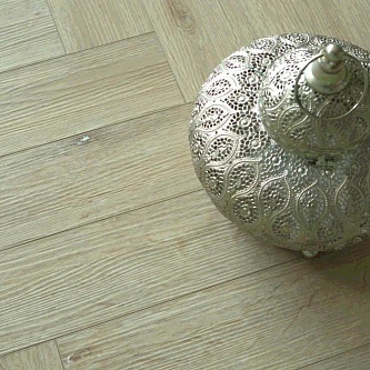 Композитный SPC ламинат Respect Венгерская елка 2303 Дуб Натур Светлый